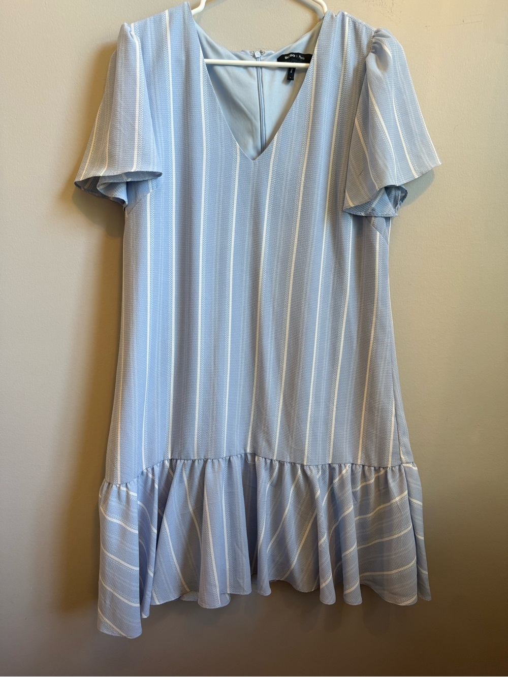 BCBG Light Blue and White Striped V-Neck Ruffle Hem Dress
